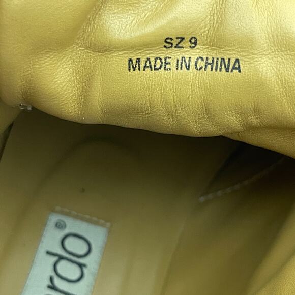 Bernardo Chukka Boots Men 9 Brown Leather Ankle Lace-Up Desert Crepe Sole - Picture 11 of 12